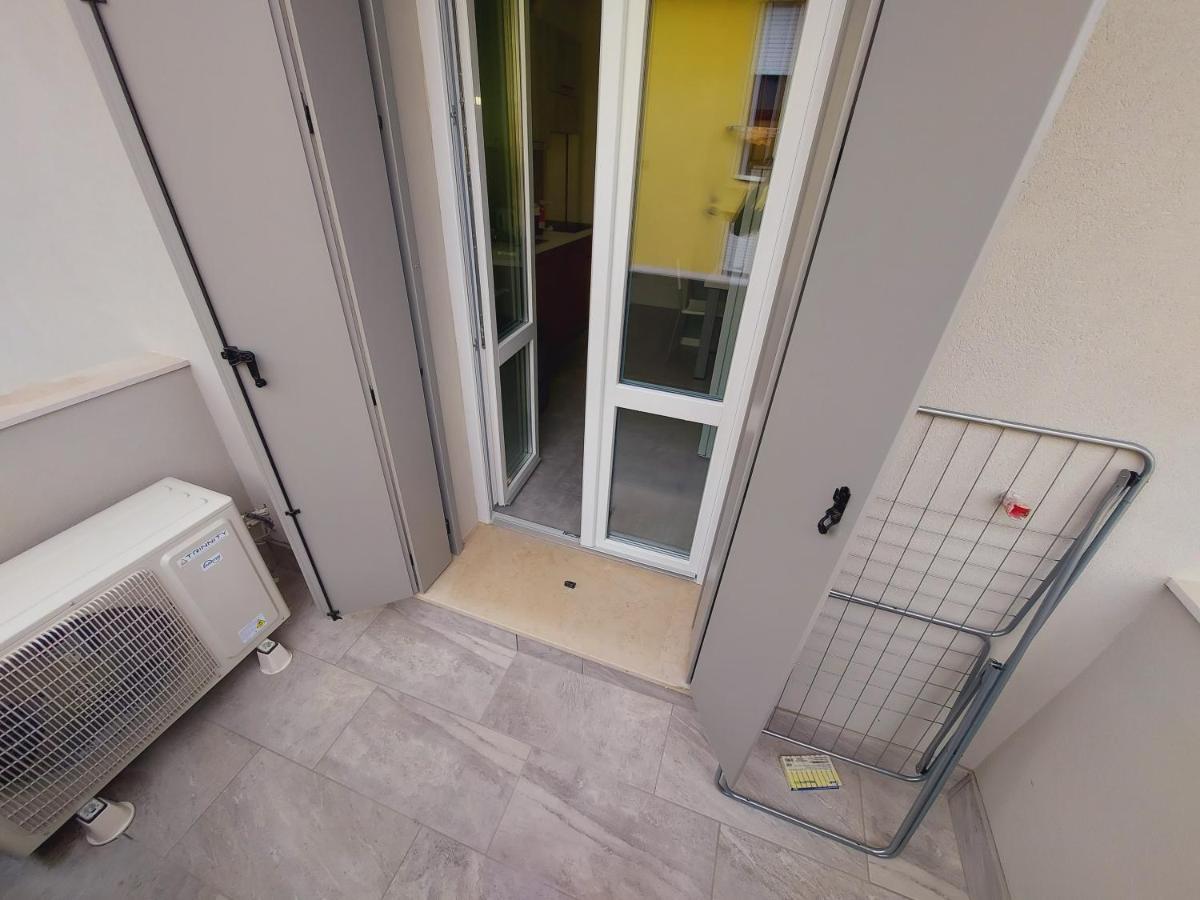 Residenza Delizia Camere & Appartamenti "Residenze Del Cuore" Werona Zewnętrze zdjęcie