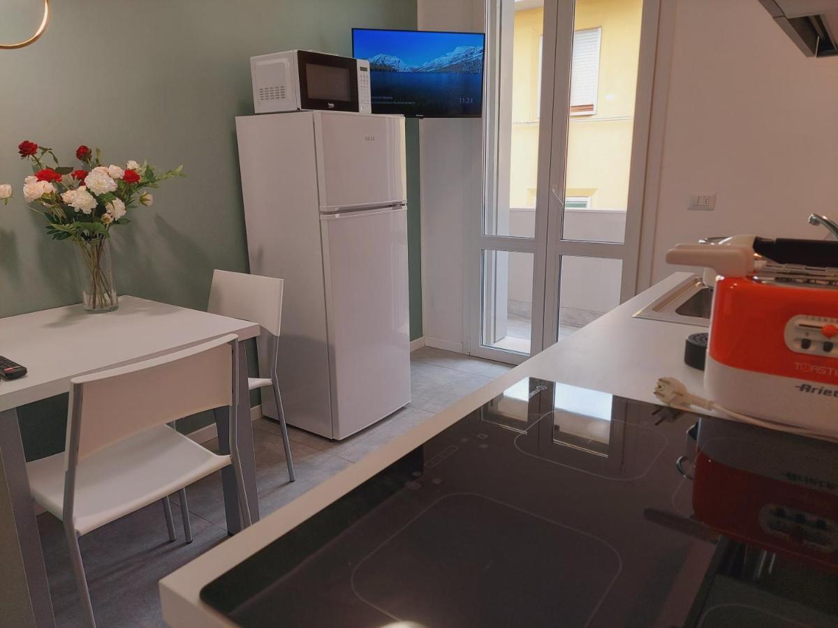 Residenza Delizia Camere & Appartamenti "Residenze Del Cuore" Werona Zewnętrze zdjęcie