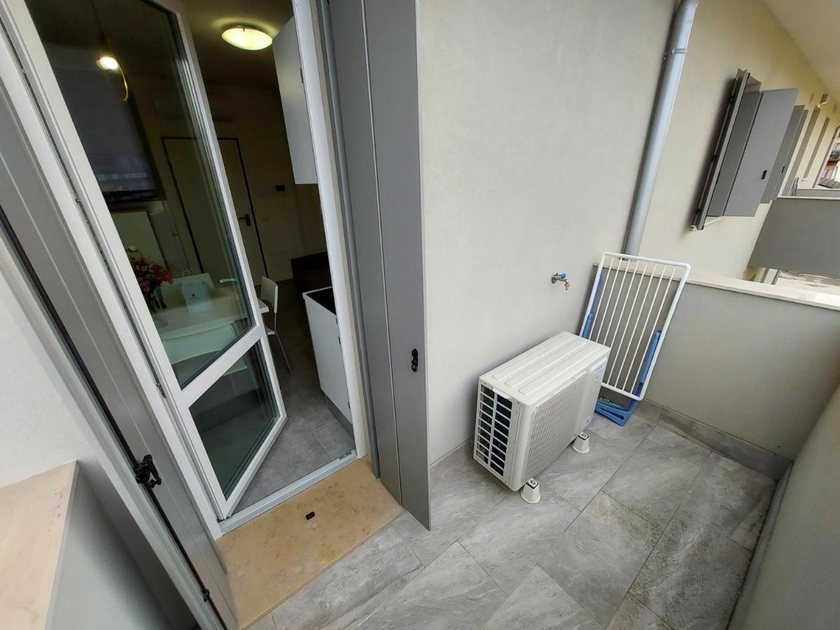 Residenza Delizia Camere & Appartamenti "Residenze Del Cuore" Werona Zewnętrze zdjęcie