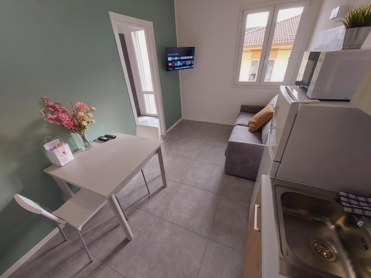 Residenza Delizia Camere & Appartamenti "Residenze Del Cuore" Werona Zewnętrze zdjęcie