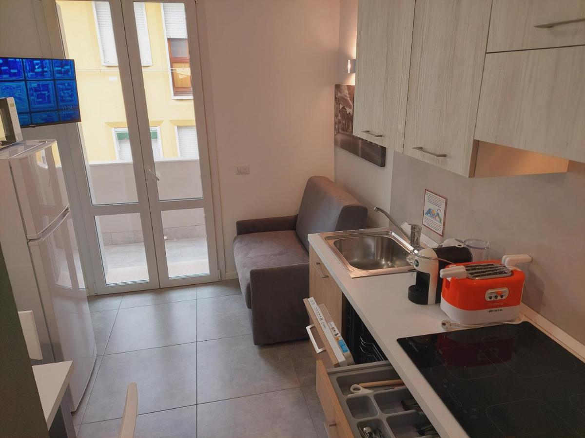 Residenza Delizia Camere & Appartamenti "Residenze Del Cuore" Werona Zewnętrze zdjęcie